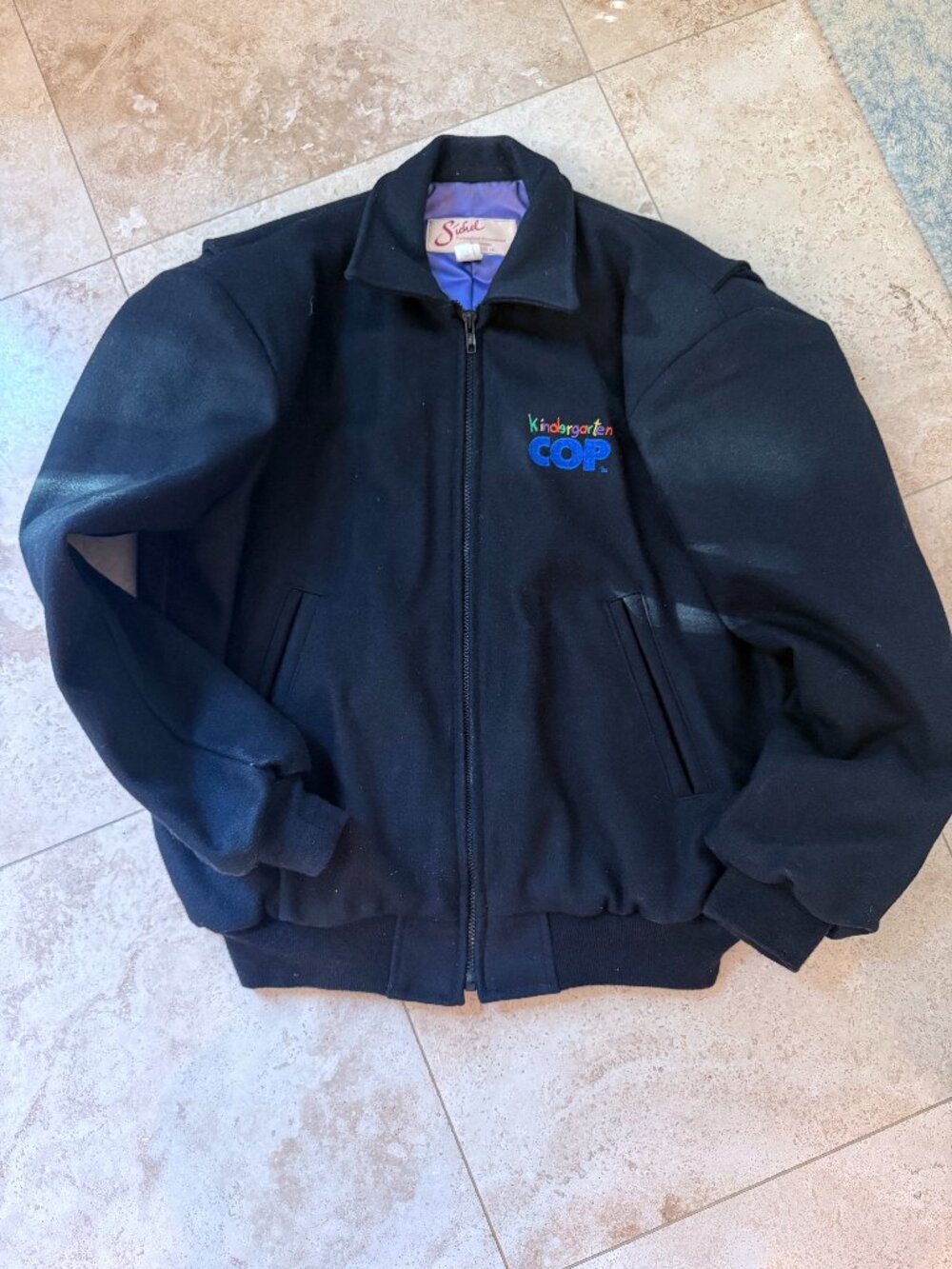 VINTAGE AUTHENTIC Kindergarten Cop CAST Jacket  - Owned by Actor in film